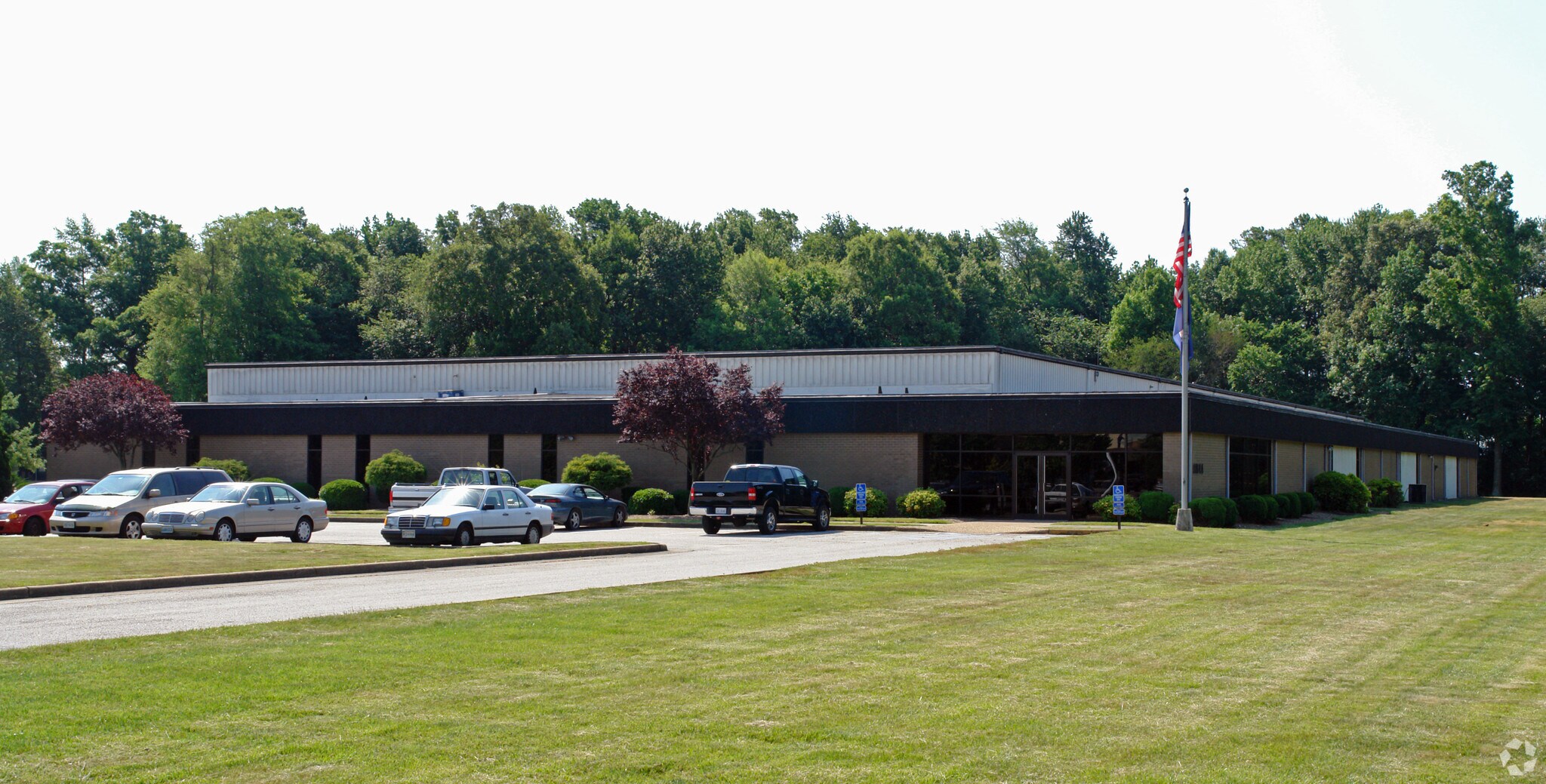 11844 Jefferson Ave, Newport News, VA à louer Photo du bâtiment- Image 1 de 4