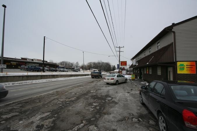 2476 Broadhead Rd, Aliquippa, PA à louer - Photo du bâtiment - Image 3 de 31