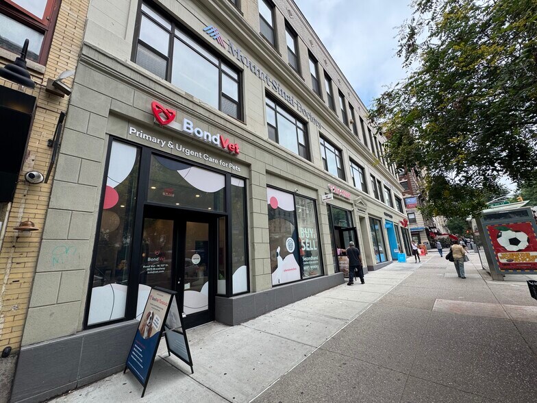 2871-2879 Broadway, New York, NY for lease - Building Photo - Image 3 of 23