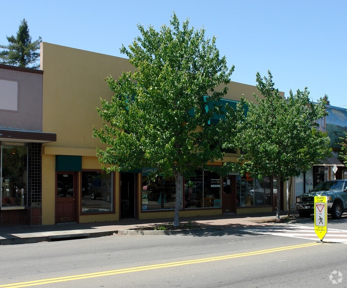 429 Healdsburg Ave, Healdsburg, CA for lease - Primary Photo - Image 2 of 3