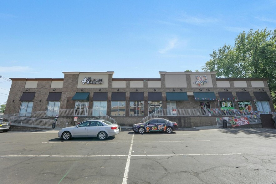 275 N Main St, Lodi, NJ for sale - Building Photo - Image 1 of 44