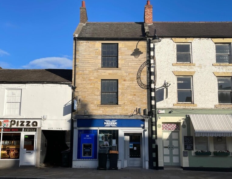 20 Priestpopple, Hexham for lease - Building Photo - Image 2 of 2