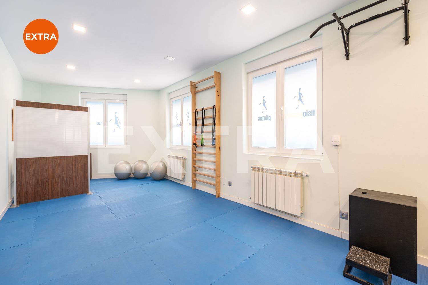 Medical in Madrid, Madrid for lease Interior Photo- Image 1 of 17