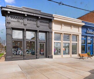 Plus de détails pour 110-112 S Bois D'arc St, Forney, TX - Commerce de détail à vendre