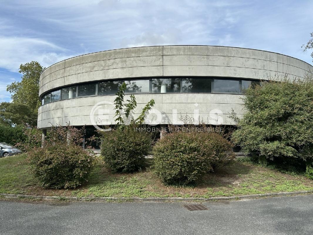 10 Allée Des Acacias, Mérignac for lease Building Photo- Image 1 of 5