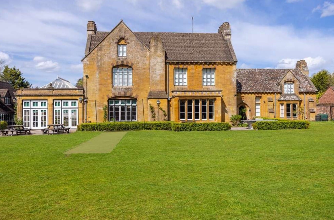 Kingston Rd, Taunton for lease Building Photo- Image 1 of 12