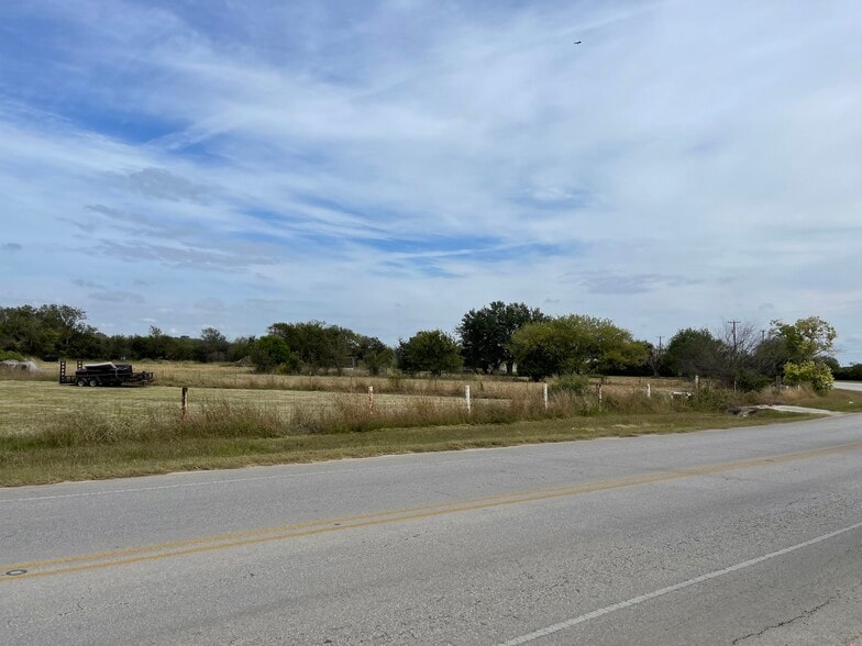 11815 Lower Seguin Rd, Schertz, TX à vendre - Photo du bâtiment - Image 3 de 5