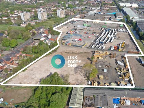 Whitehall Rd, Tipton à louer Photo principale- Image 1 de 6