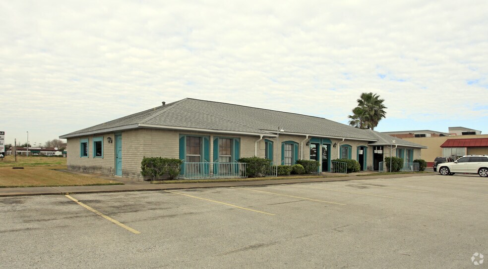 907 Bay Area Blvd, Houston, TX à vendre - Photo principale - Image 1 de 11