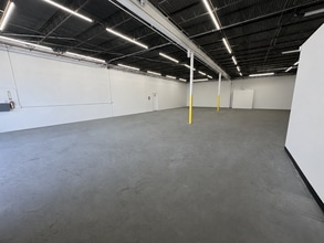 271-273 SW 33rd Ct, Fort Lauderdale, FL for lease Interior Photo- Image 2 of 3