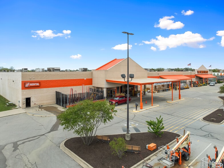 6235 Lima Rd, Fort Wayne, IN for sale - Building Photo - Image 3 of 5