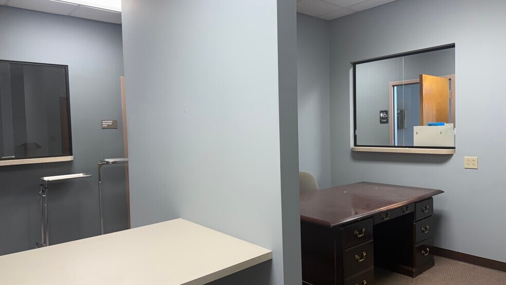 1203 Industrial Park Rd, South Fulton, TN for sale - Interior Photo - Image 3 of 17