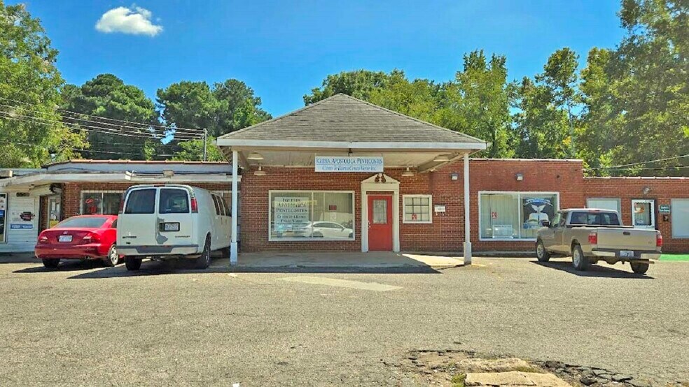 554 Bragg St, Sanford, NC à vendre - Photo du bâtiment - Image 2 de 22