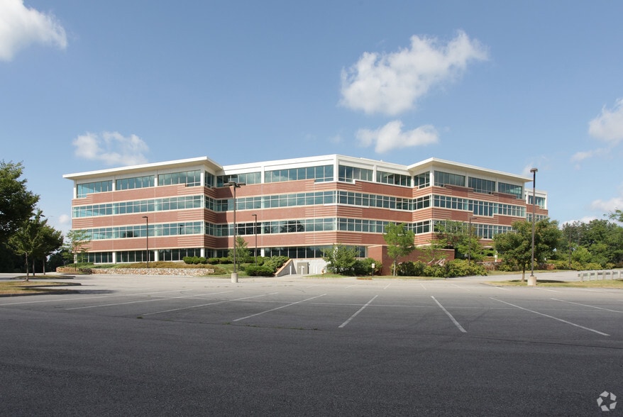 900 W Park Dr, Westborough, MA for sale - Building Photo - Image 2 of 7