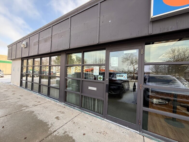 6514 Odana Rd, Madison, WI à louer - Photo du bâtiment - Image 3 de 13