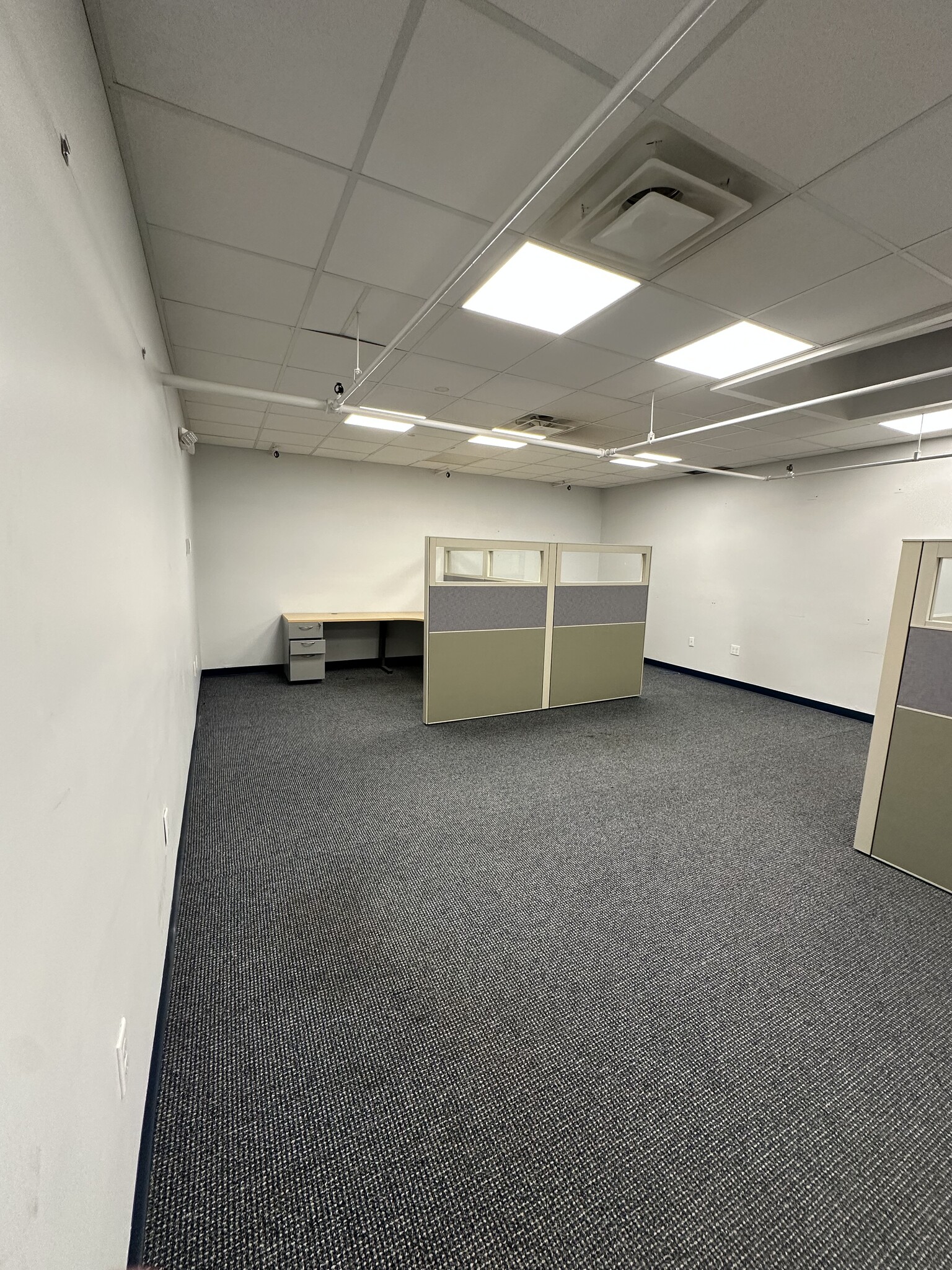 256 Marginal St, Boston, MA for lease Interior Photo- Image 1 of 2