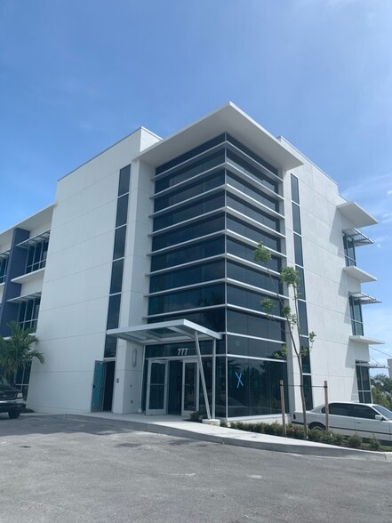 777 US Highway 1 N, Tequesta, FL for lease - Building Photo - Image 2 of 10