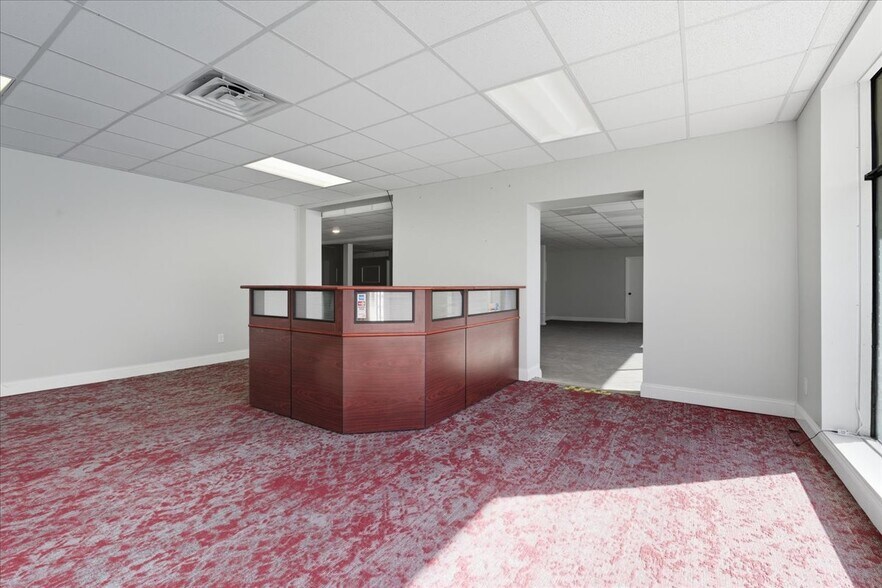 778 Westover Dr, Danville, VA à louer - Photo du bâtiment - Image 2 de 24