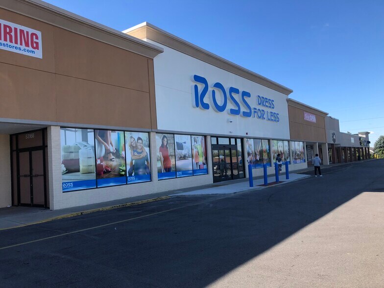 5300-5404 Bardstown Rd, Louisville, KY à louer - Photo du bâtiment - Image 2 de 11