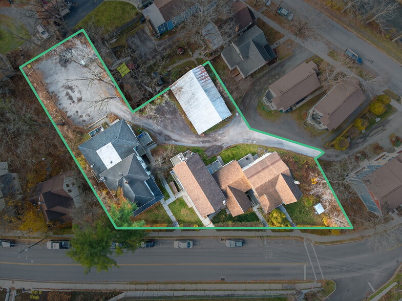 204 W Spencer St, Ithaca, NY à vendre - Photo du bâtiment - Image 2 de 36