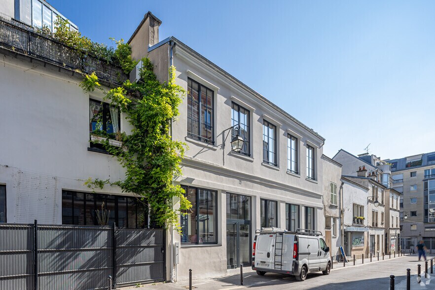 19 Passage Dubail, Paris à louer - Photo du bâtiment - Image 2 de 2