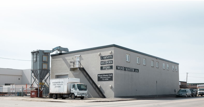 1408 Ottawa St, Regina, SK à vendre - Photo du bâtiment - Image 2 de 2