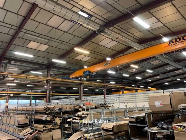 Bureau dans Vaulx-en-Velin à louer - Photo intérieure - Image 2 de 5