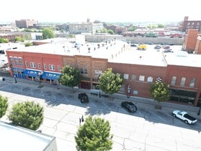 126 N St Francis St, Wichita, KS à louer Photo du bâtiment- Image 2 de 3