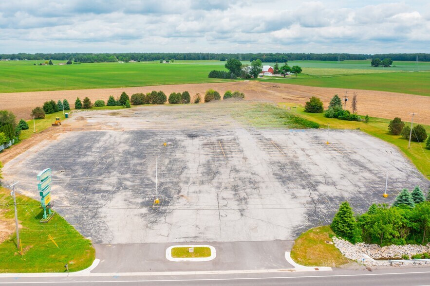 6817 Dixie Hwy, Bridgeport, MI for sale - Other - Image 1 of 1