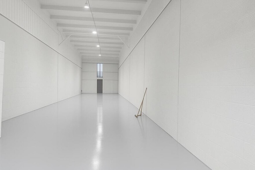 Sandars Rd, Gainsborough for lease - Building Photo - Image 2 of 3