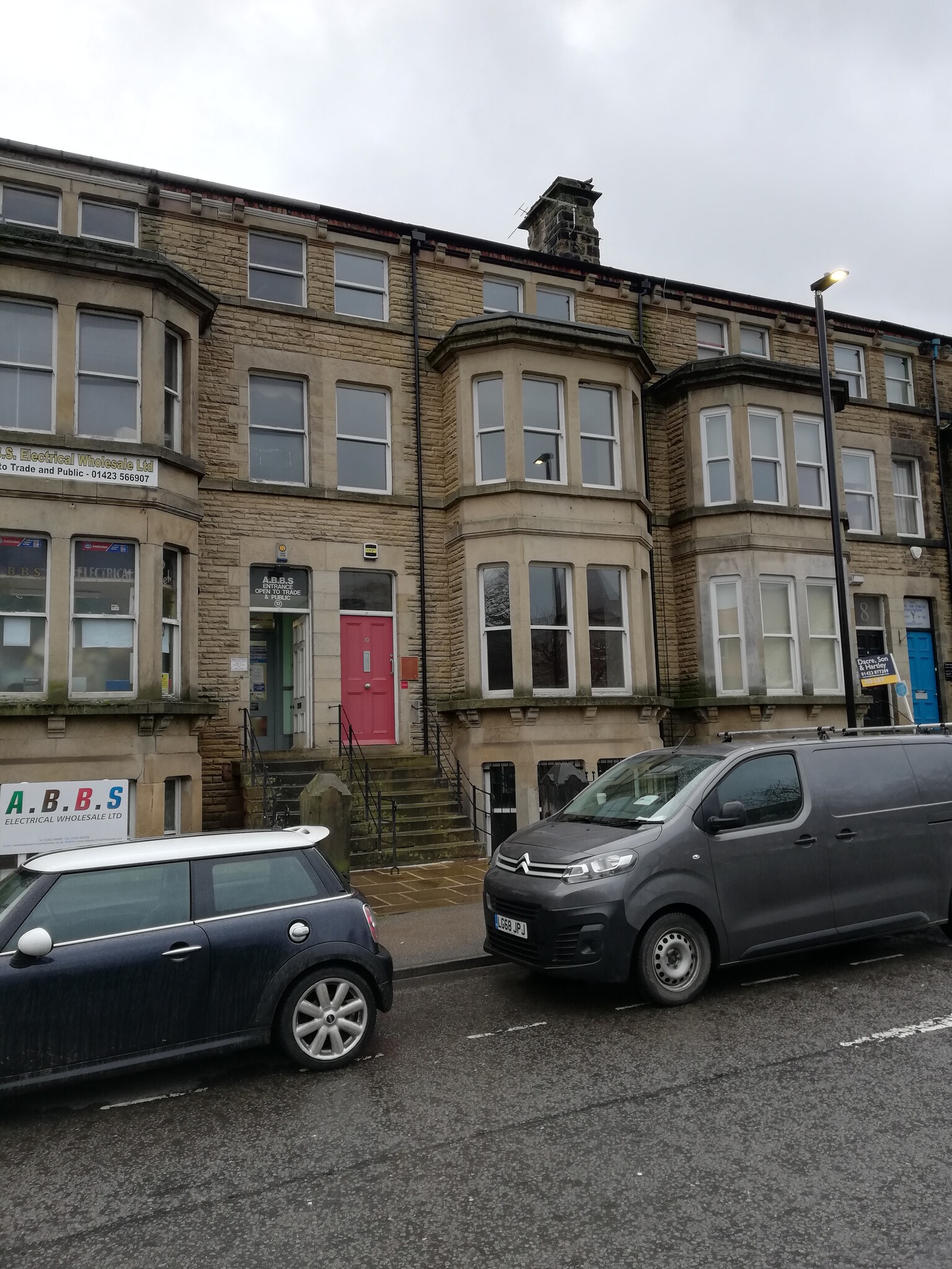 10 East Para, Harrogate for lease Building Photo- Image 1 of 6