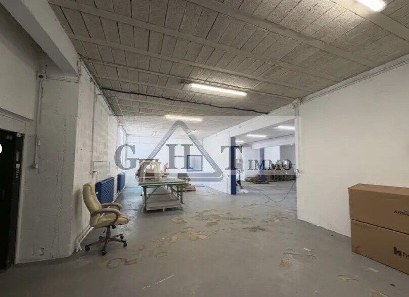 Industrial in Romainville for lease - Interior Photo - Image 3 of 4