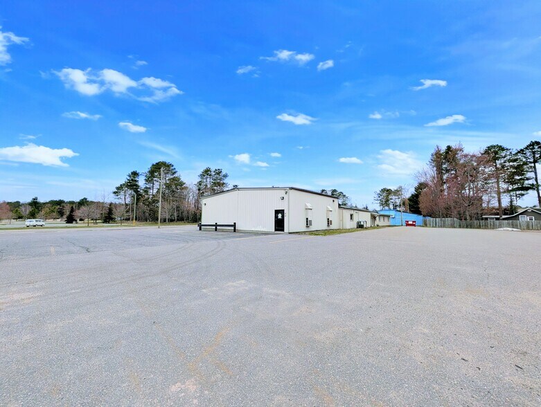 910 Wright St, Marquette, MI à vendre - Photo du bâtiment - Image 2 de 34