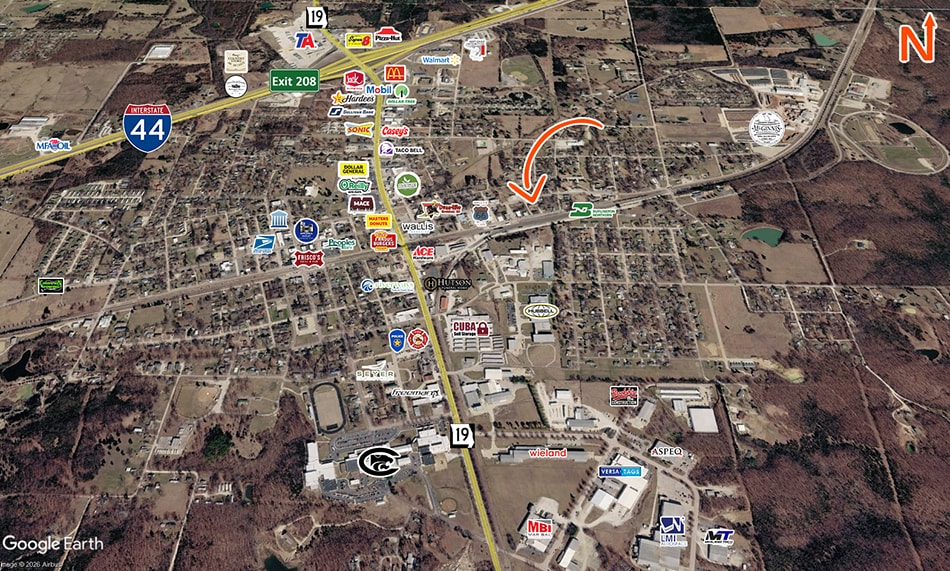 704 E Washington St, Cuba, MO à louer - Photo du bâtiment - Image 3 de 12