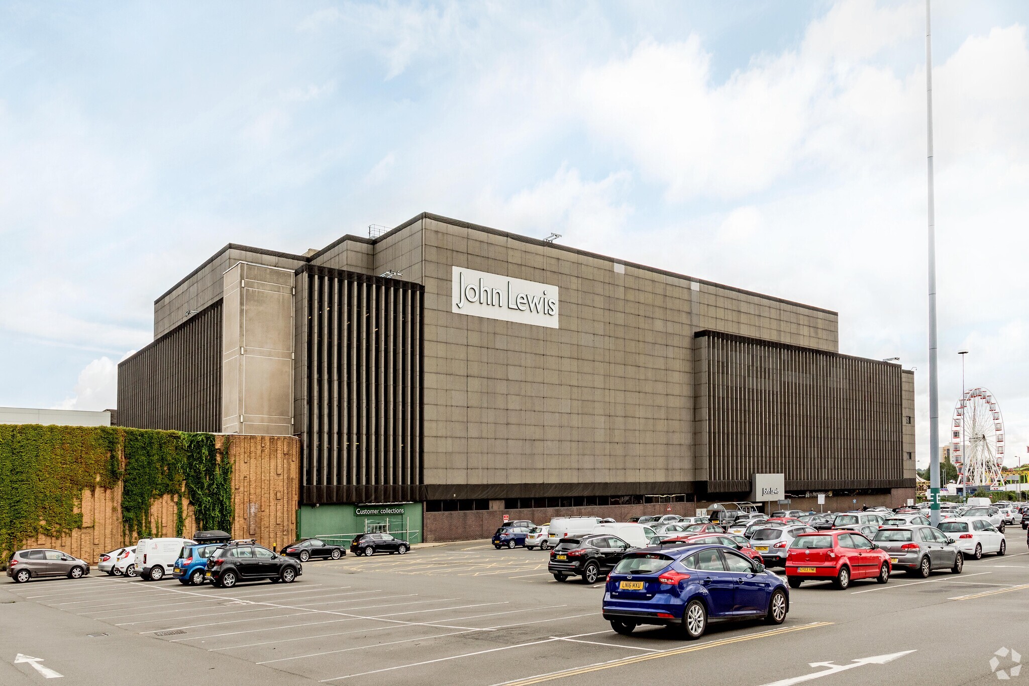 Prince Charles Dr, London for lease Primary Photo- Image 1 of 6