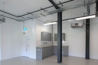 Bath Rd, Bristol for lease Interior Photo- Image 2 of 9
