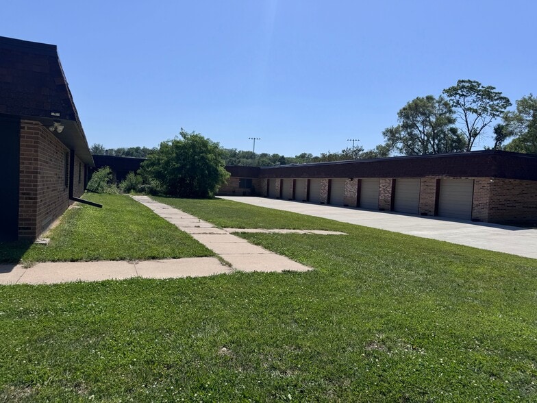 1600 McPherson Ave, Council Bluffs, IA for sale - Building Photo - Image 3 of 21