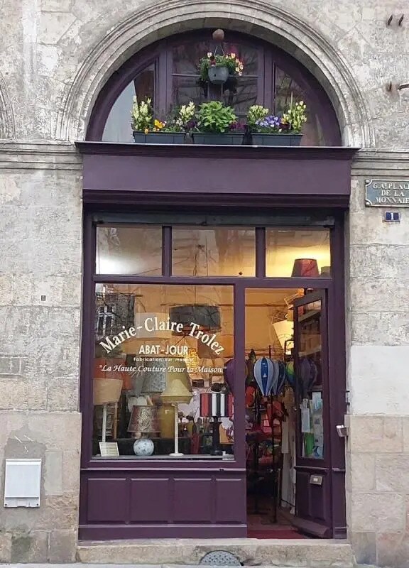 Commerce de détail dans Nantes à louer Photo du bâtiment- Image 1 de 6