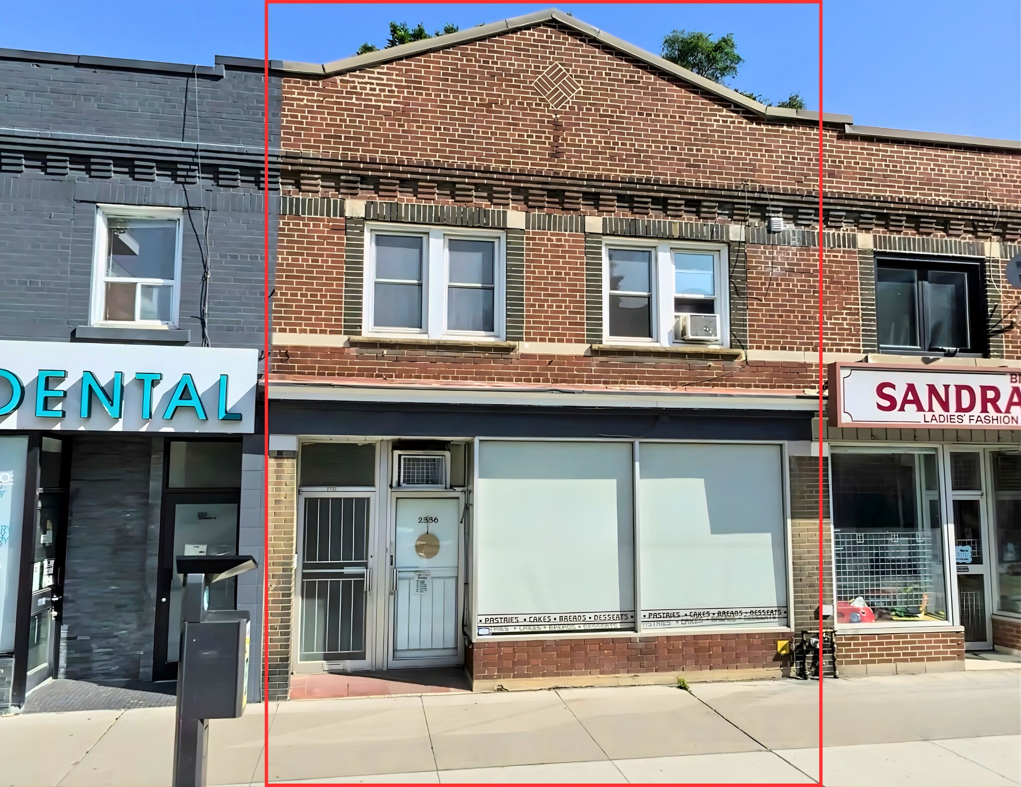 2336 Danforth Av, Toronto, ON à louer Photo du bâtiment- Image 1 de 2