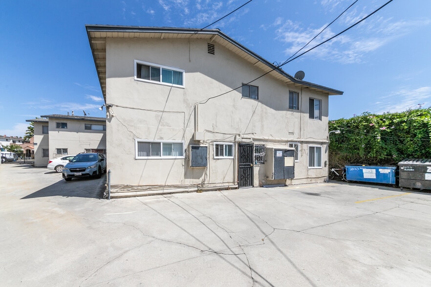 2027 S Ridgeley Dr, Los Angeles, CA for sale - Building Photo - Image 3 of 11