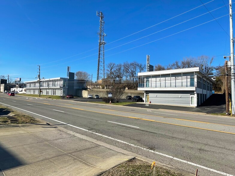 478-480 Craighead St, Nashville, TN à louer - Photo du bâtiment - Image 1 de 4