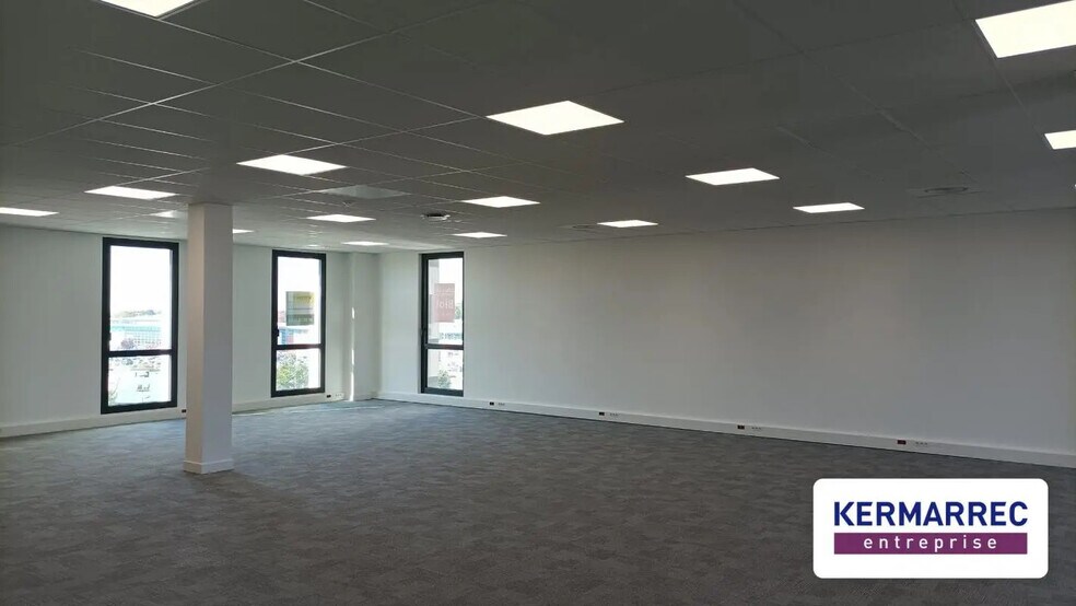Bureau dans Rezé à louer - Photo du bâtiment - Image 3 de 7