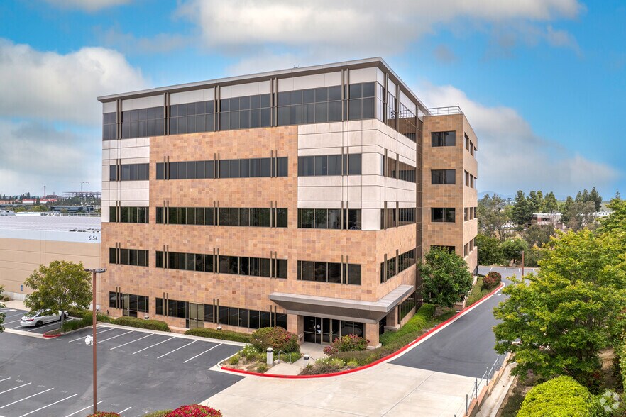 6154 Nancy Ridge Dr, San Diego, CA for lease - Primary Photo - Image 1 of 9