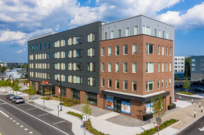 More details for 39 Trotter Rd, Weymouth, MA - Retail for Lease