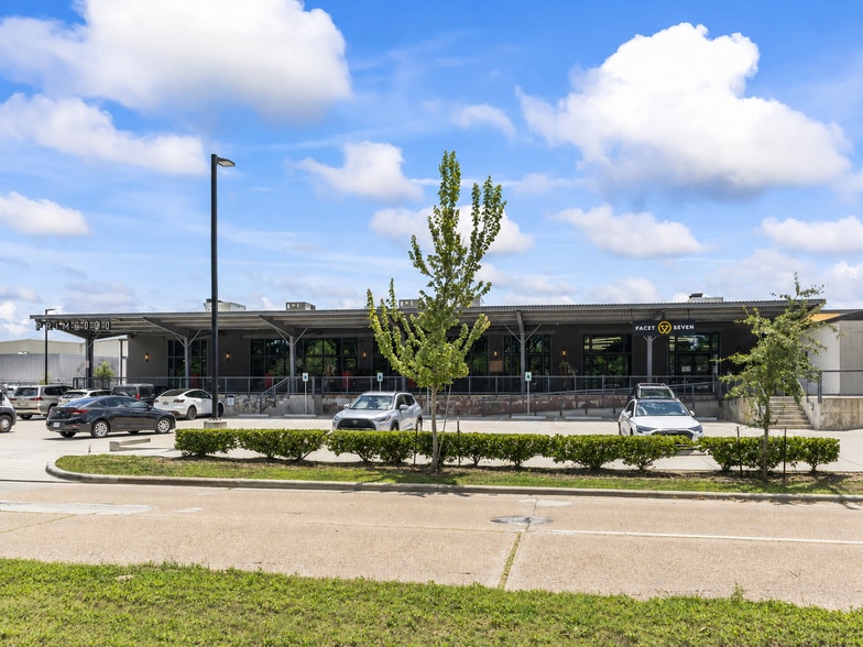 2505 W 11th St, Houston, TX for sale - Building Photo - Image 3 of 9
