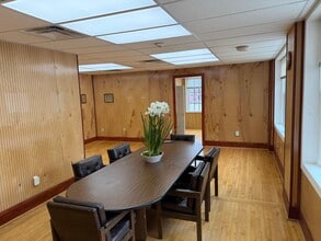 159 Singleton St, Woonsocket, RI à louer Photo intérieure- Image 2 de 12