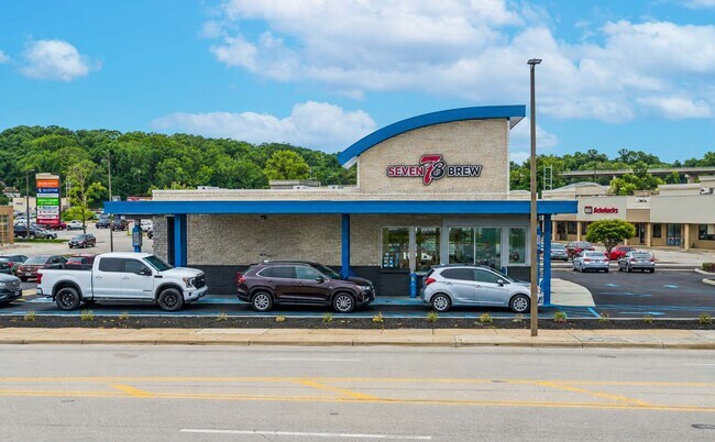 More details for 111 W Washington St, East Peoria, IL - Retail for Sale