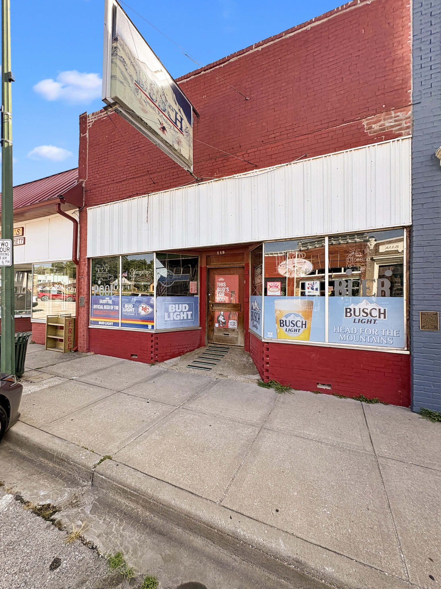 119 S 1st St, Pleasant Hill, MO for sale Building Photo- Image 1 of 28