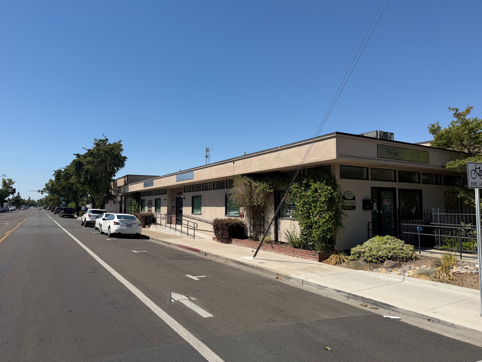 125 N Church St, Lodi, CA for lease Building Photo- Image 1 of 15