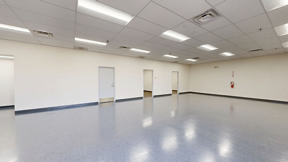 12430 Mercantile Ave, El Paso, TX à louer - Numérisation 3D de Matterport - Image 2 de 3